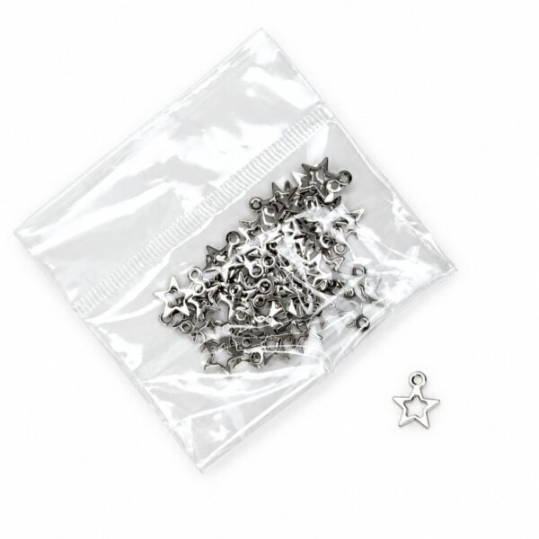 METALNI PRIVJESAK- (ČELIK/INOX) cca50kom